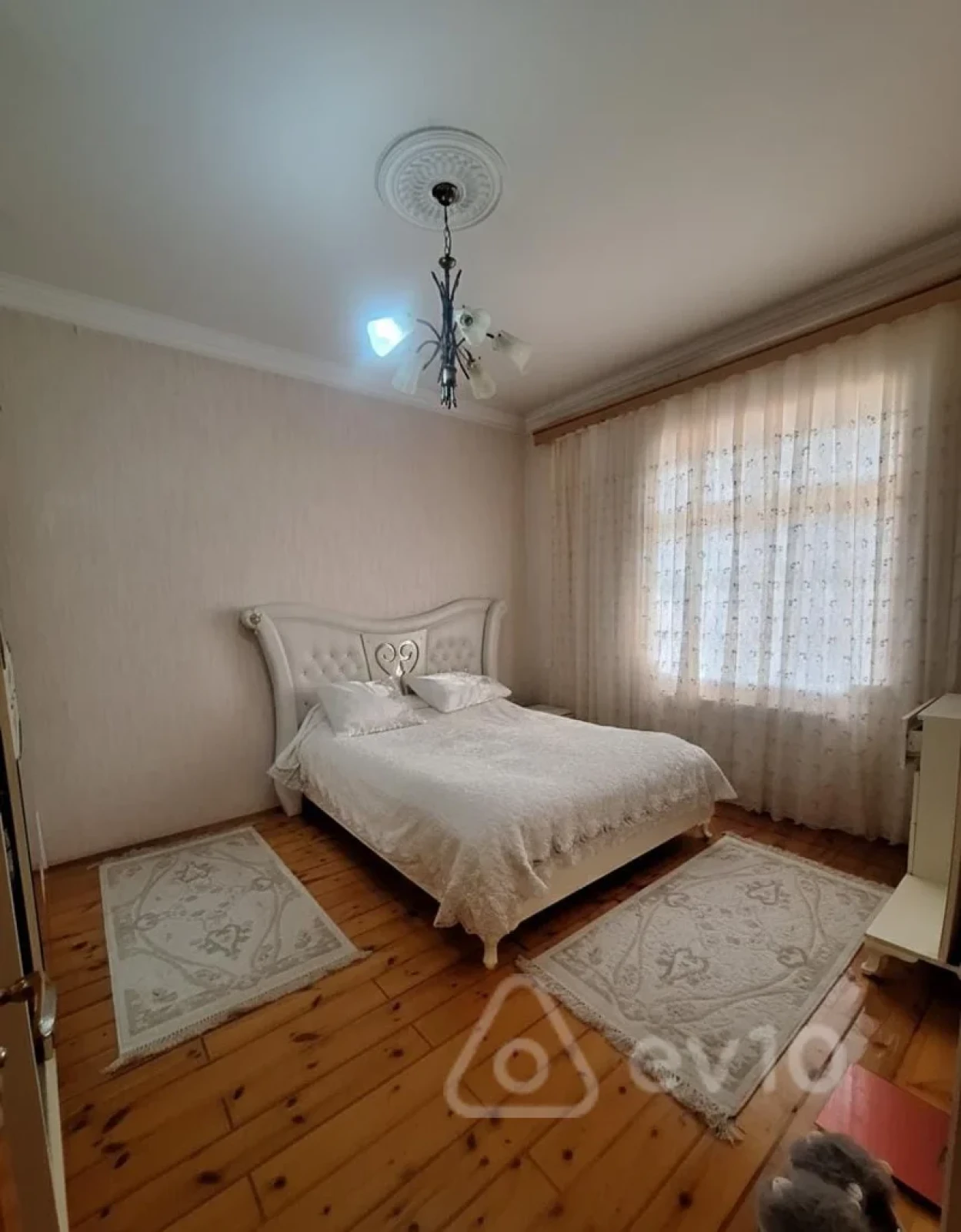 Satılır 6 otaqlı həyət evi 190 m²