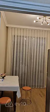 Kirayə verilir 2 otaqlı yeni tikili 70 m²