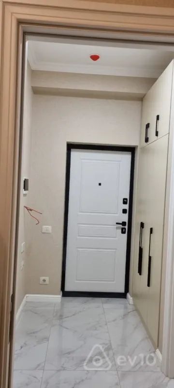 Kirayə verilir 2 otaqlı yeni tikili 70 m²