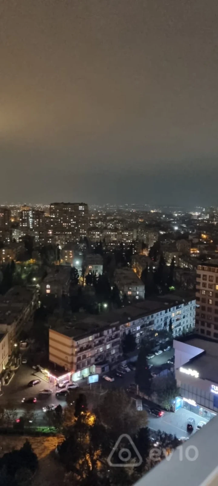 Kirayə verilir 2 otaqlı yeni tikili 70 m²