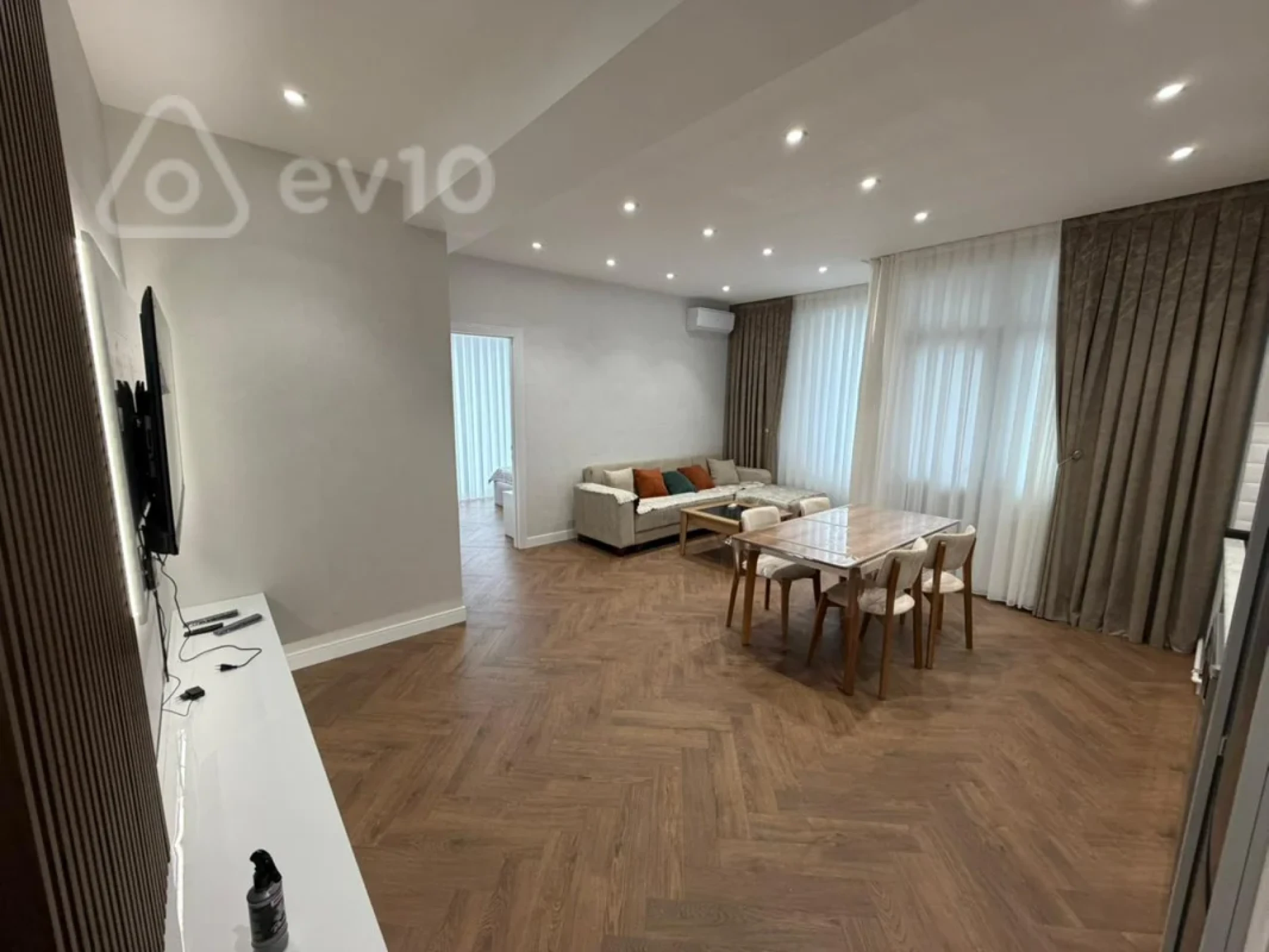 Kirayə verilir 3 otaqlı yeni tikili 90 m²