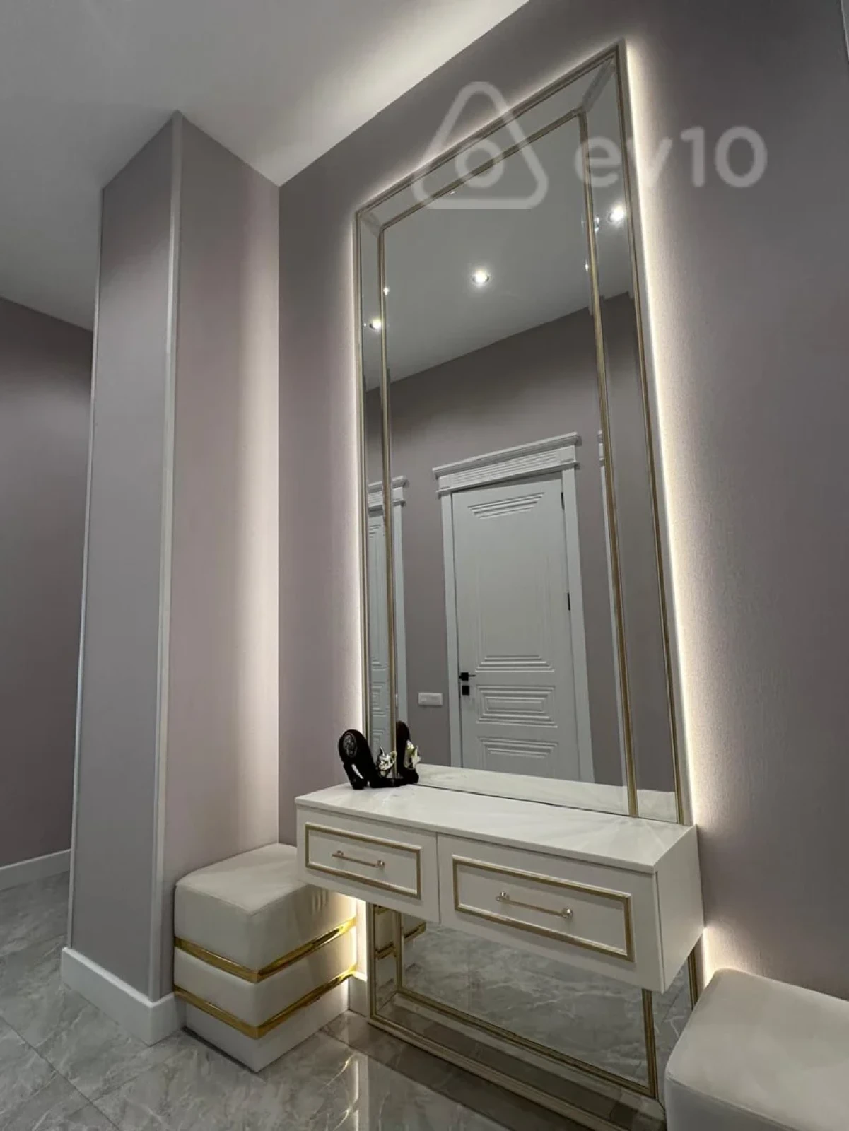 Kirayə verilir 3 otaqlı yeni tikili 160 m²