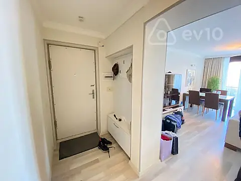 Kirayə verilir 2 otaqlı köhnə tikili 70 m²