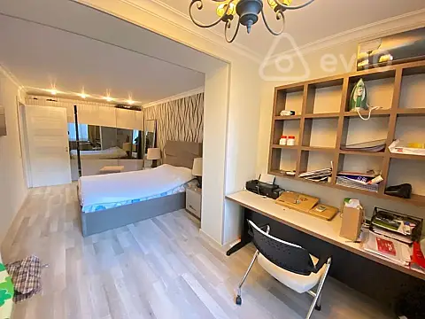 Kirayə verilir 2 otaqlı köhnə tikili 70 m²
