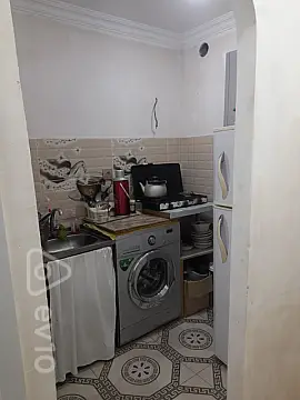 Kirayə verilir 2 otaqlı köhnə tikili 40 m²