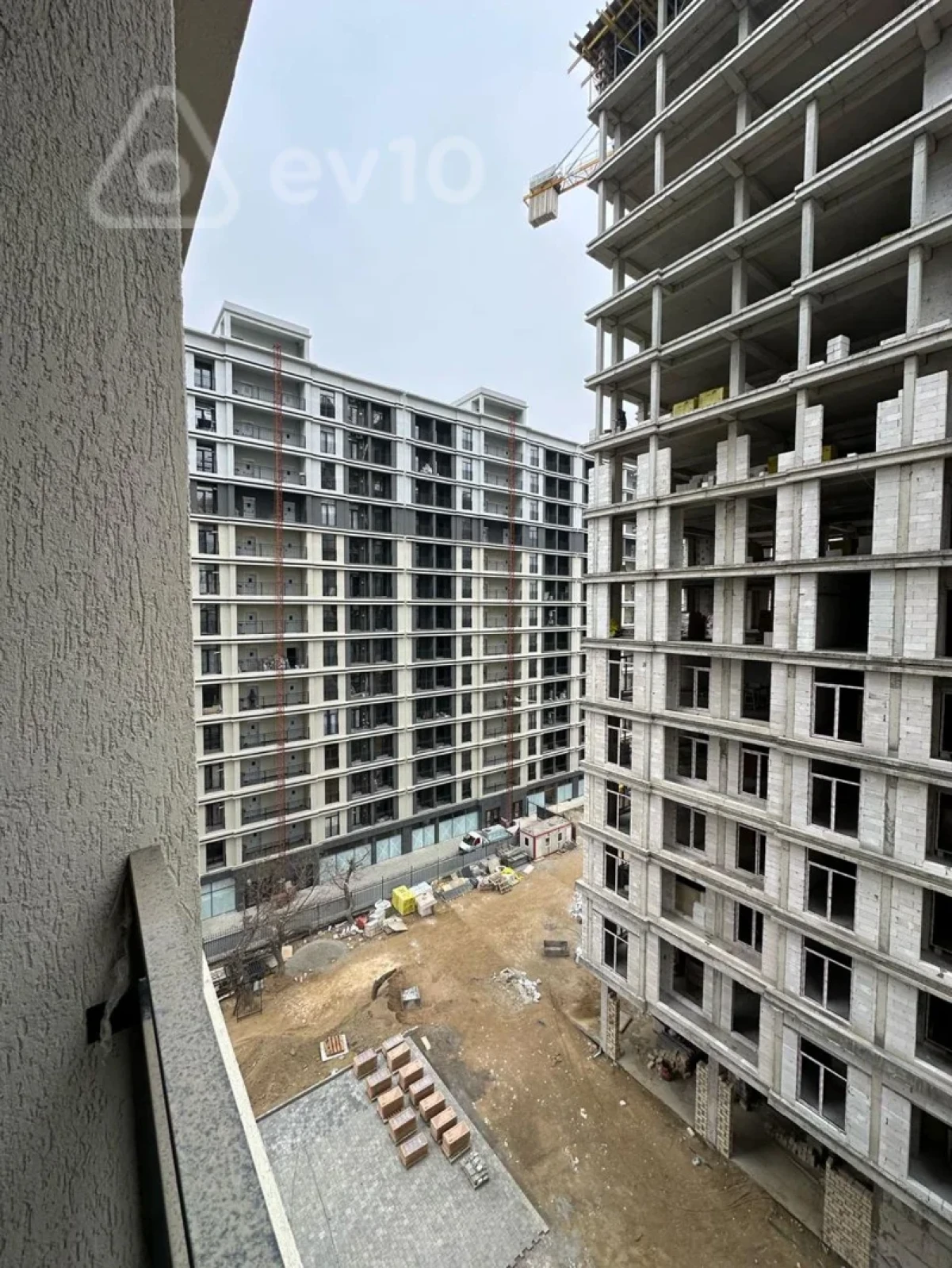 Satılır 2 otaqlı yeni tikili 74 m²