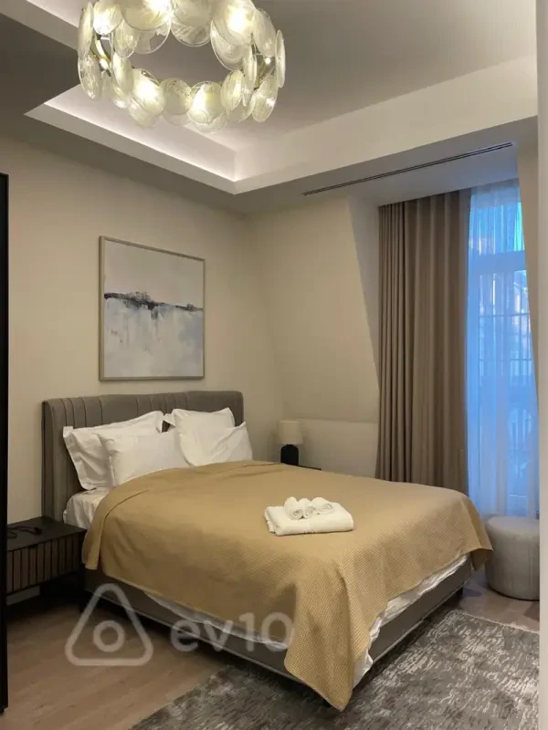Kirayə verilir 3 otaqlı yeni tikili 110 m²