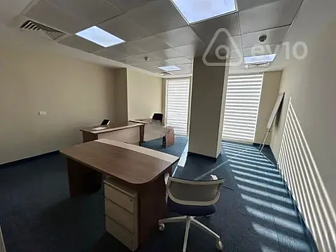 Kirayə verilir 22 otaqlı ofis 1230 m²
