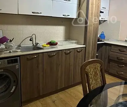 Kirayə verilir 4 otaqlı köhnə tikili 90 m² — Bakı, Nəsimi 4 otaq 90.00 m²
