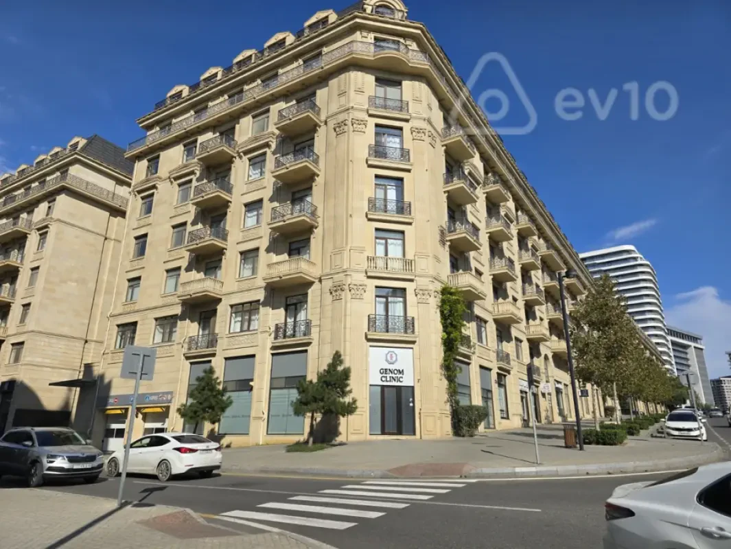 Satılır 4 otaqlı yeni tikili 161 m²