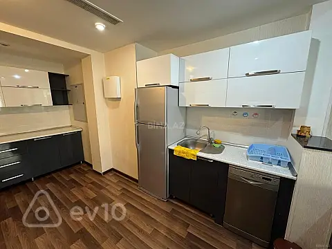 Kirayə verilir 2 otaqlı yeni tikili 90 m²