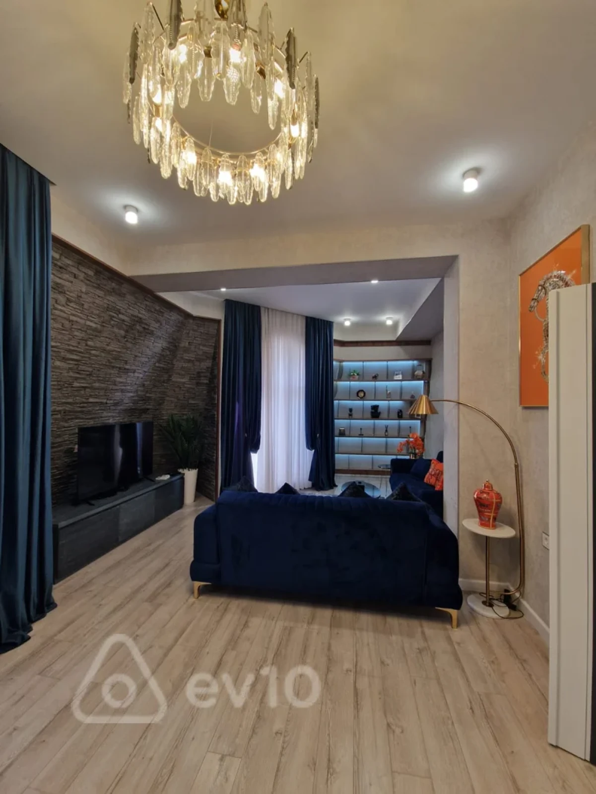 Kirayə verilir 2 otaqlı yeni tikili 100 m²