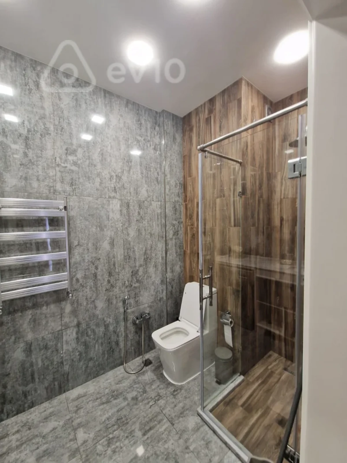 Kirayə verilir 2 otaqlı yeni tikili 100 m²