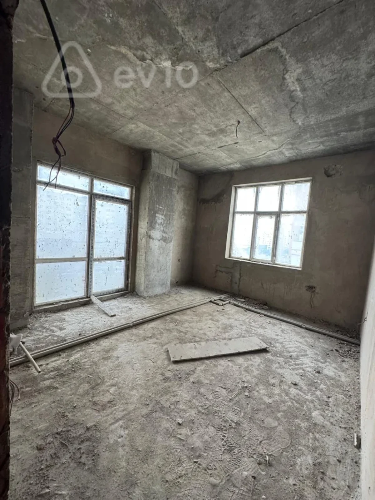 Satılır 3 otaqlı yeni tikili 158 m²