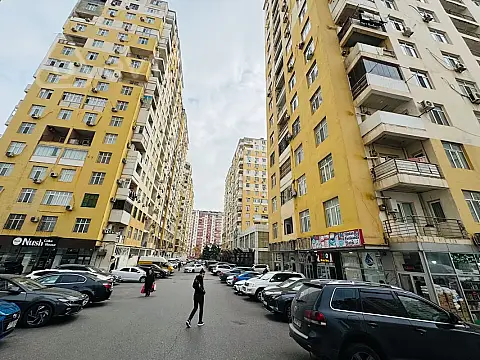 Satılır 3 otaqlı yeni tikili 158 m²