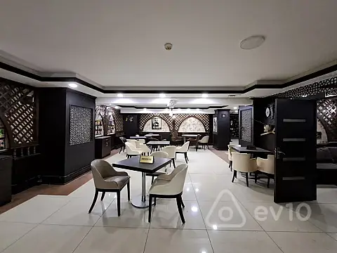 Kirayə verilir mənzil 260 m²