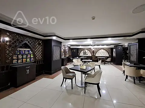 Kirayə verilir mənzil 260 m²