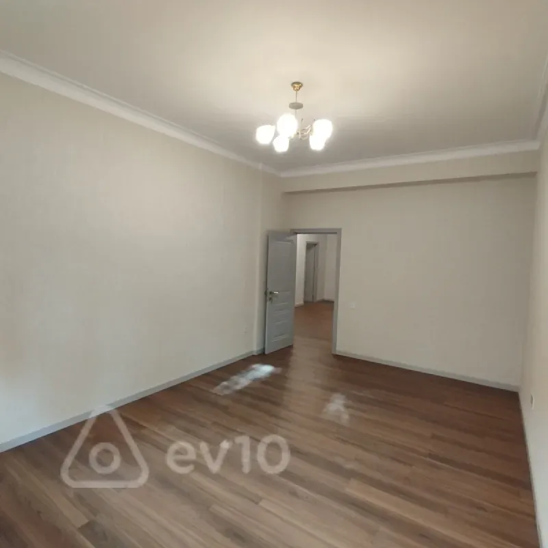 Satılır 4 otaqlı yeni tikili 164 m²