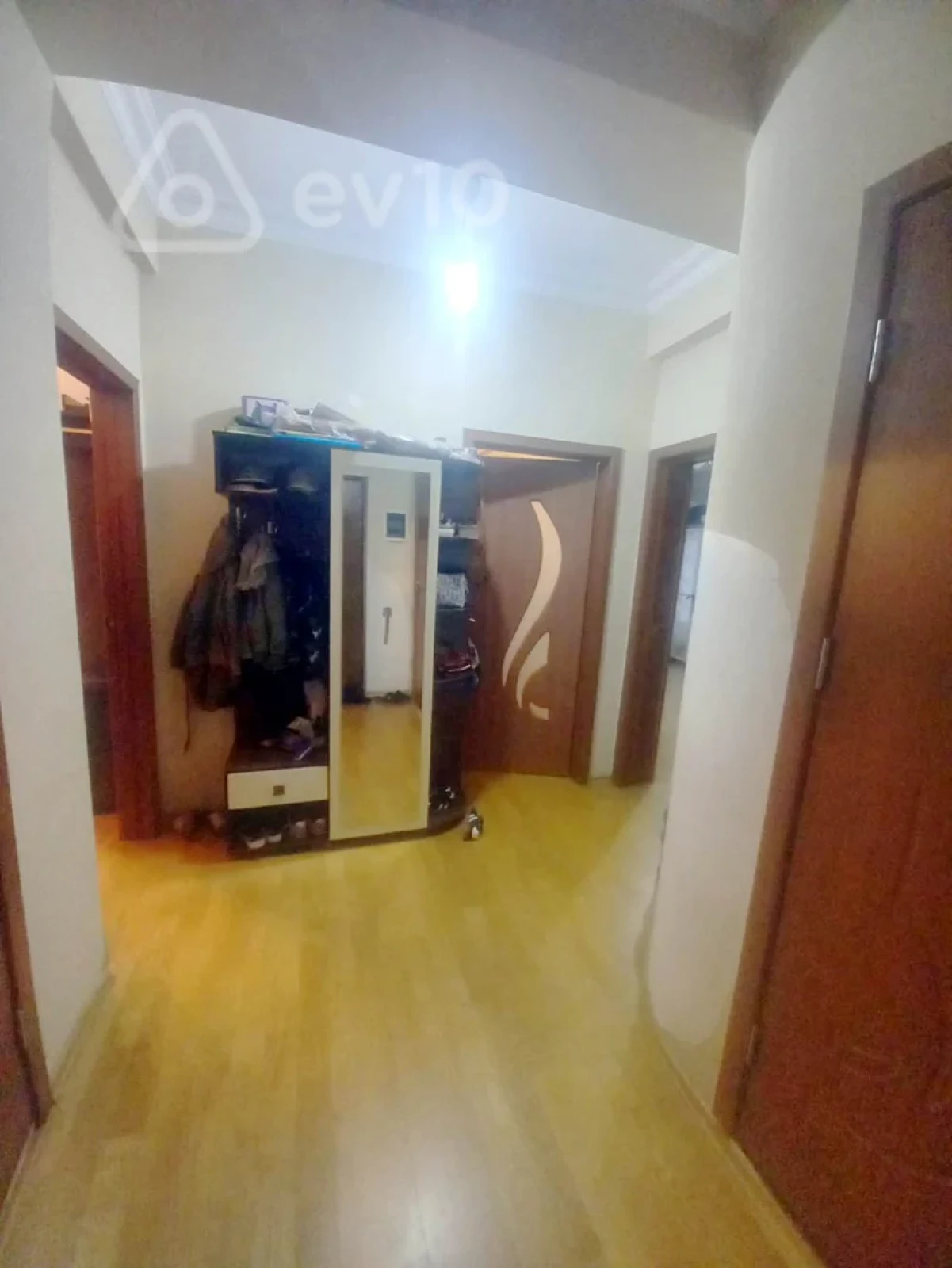 Satılır 2 otaqlı yeni tikili 90 m²