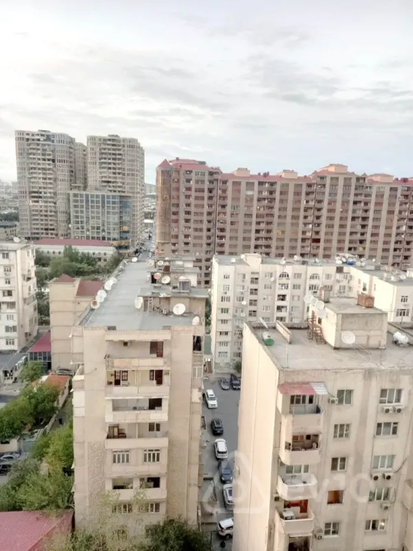 Satılır 2 otaqlı yeni tikili 90 m²