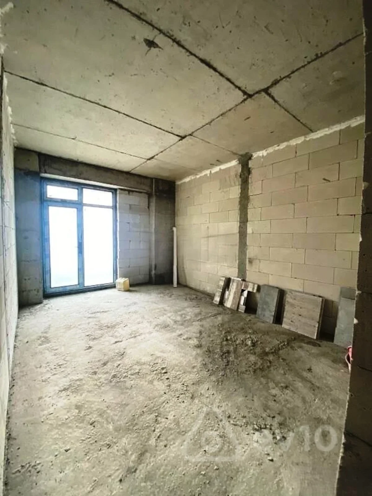 Satılır 2 otaqlı yeni tikili 100 m²