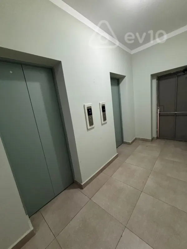 Kirayə verilir 2 otaqlı yeni tikili 57 m²