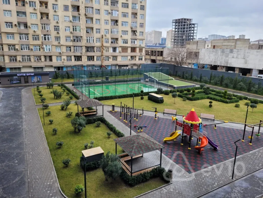 Satılır 2 otaqlı yeni tikili 108 m²