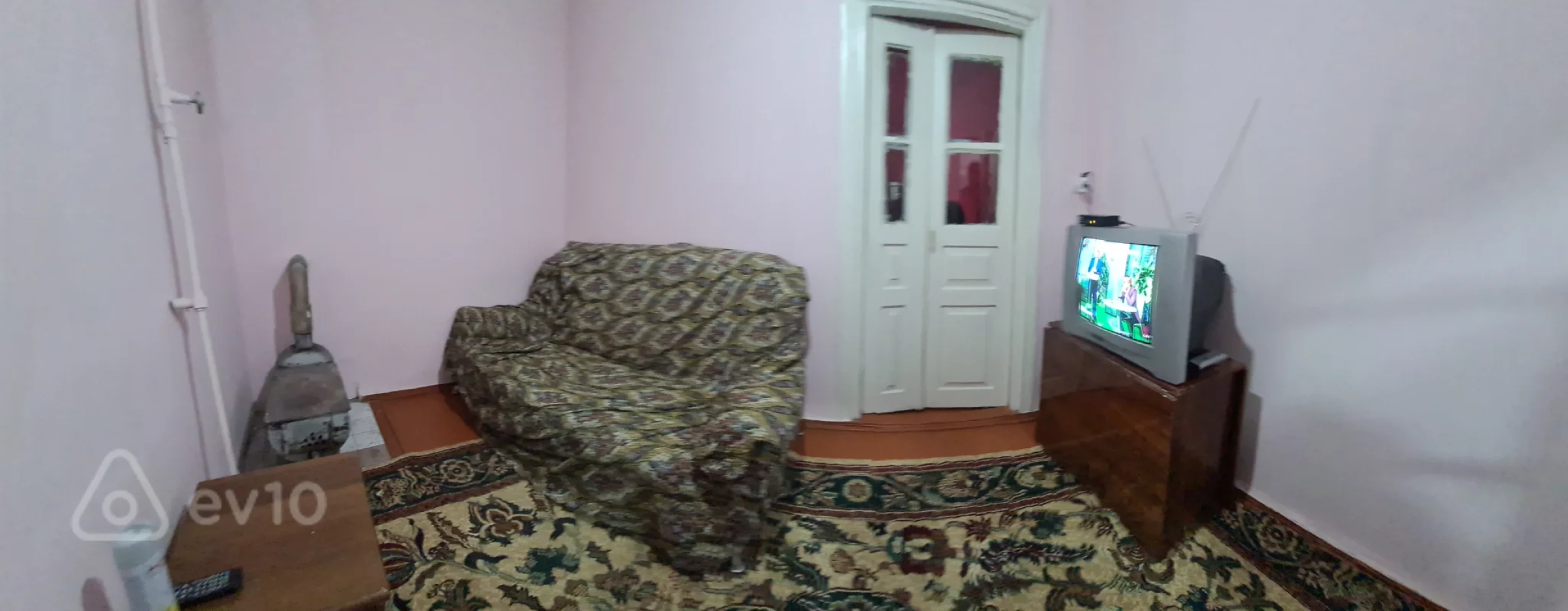 Kirayə verilir 2 otaqlı köhnə tikili 44 m²