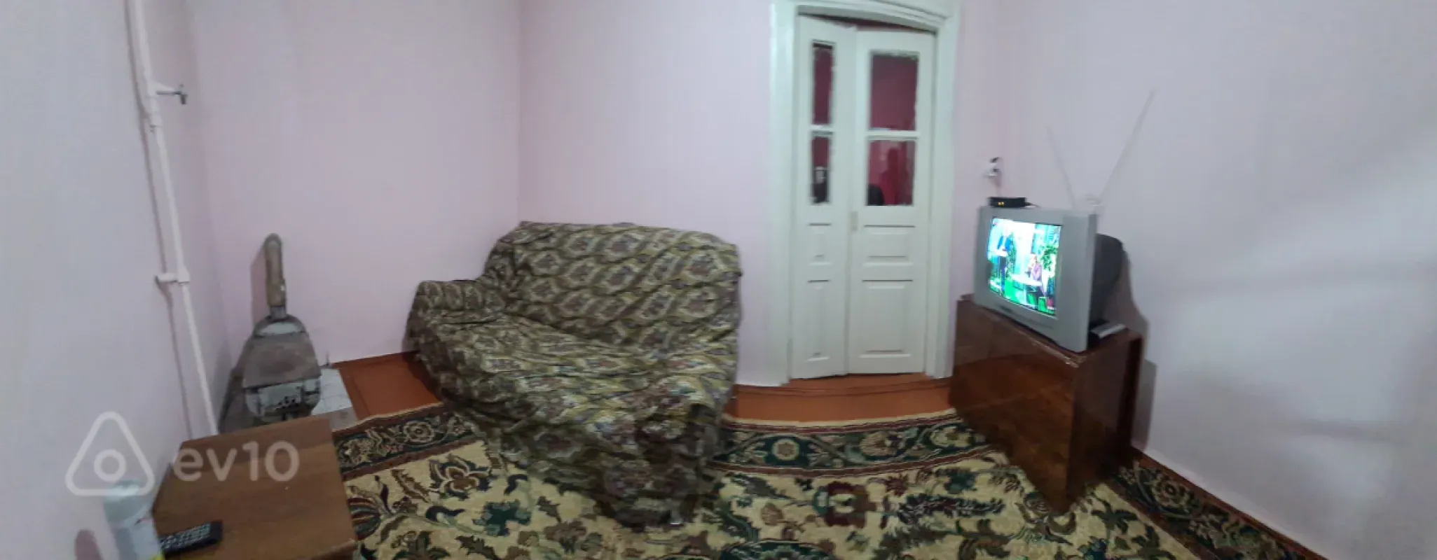 Kirayə verilir 2 otaqlı köhnə tikili 44 m²