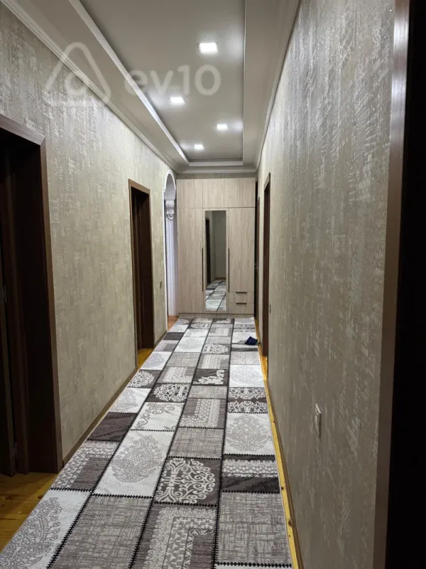 Satılır 3 otaqlı həyət evi 100 m²