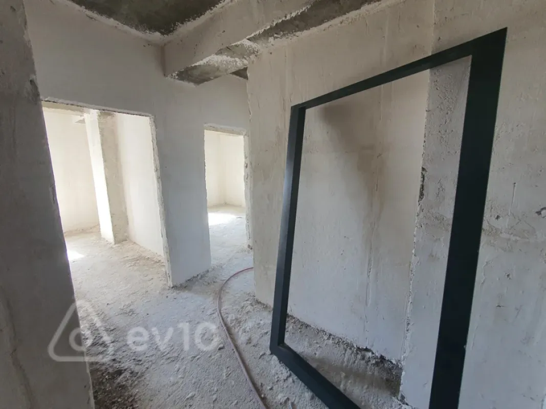 Satılır 2 otaqlı yeni tikili 70 m²