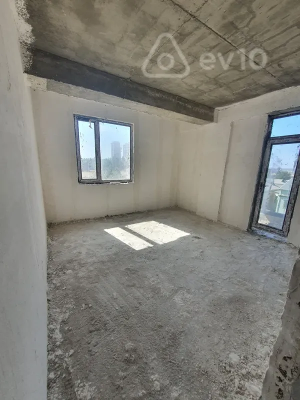 Satılır 2 otaqlı yeni tikili 70 m²