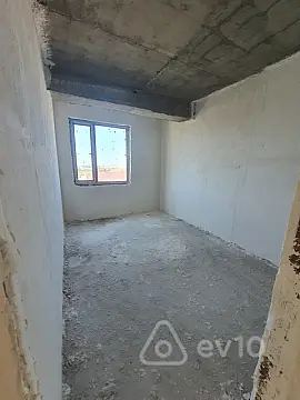 Satılır 2 otaqlı yeni tikili 70 m²