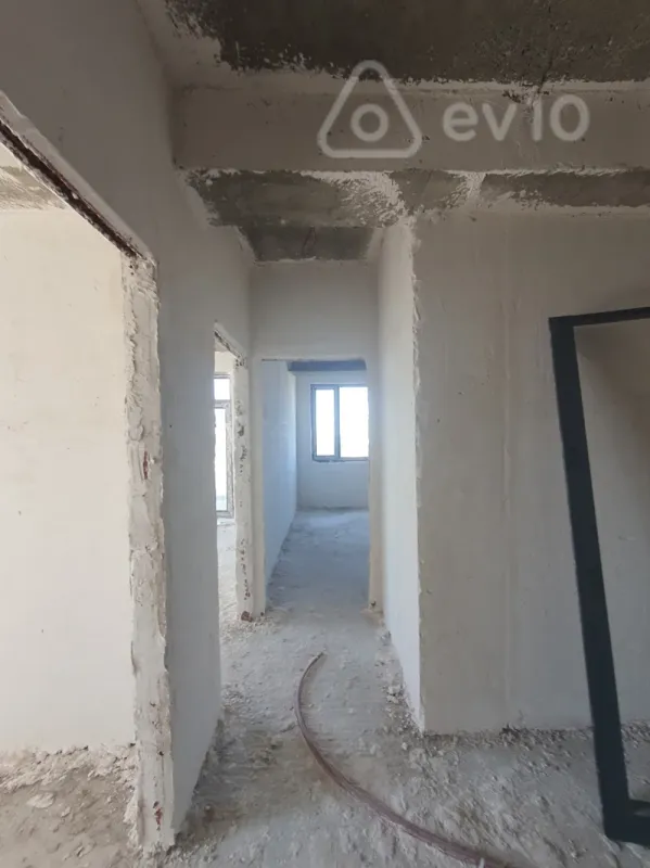 Satılır 2 otaqlı yeni tikili 70 m²