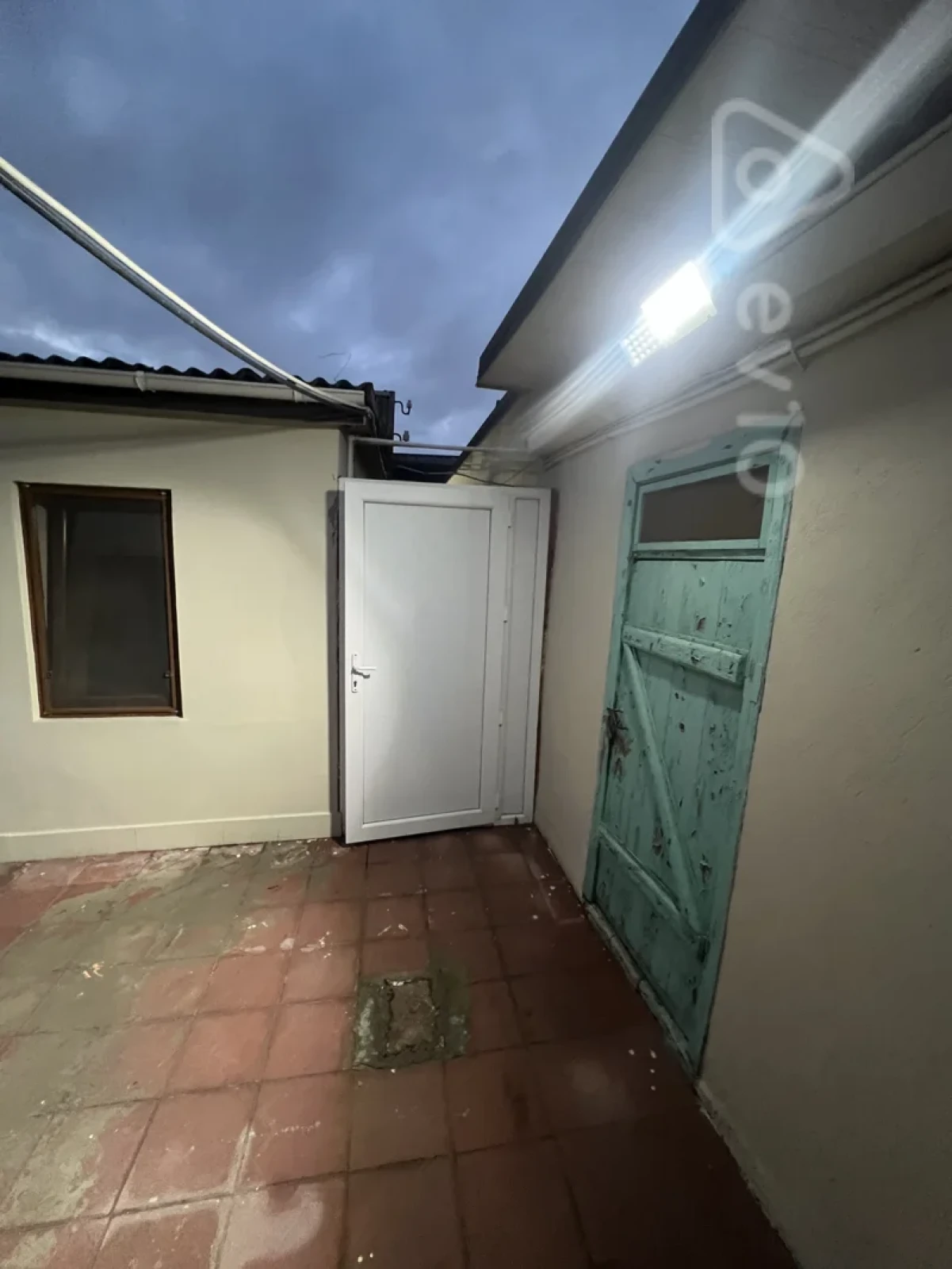 Kirayə verilir 3 otaqlı həyət evi 80 m²