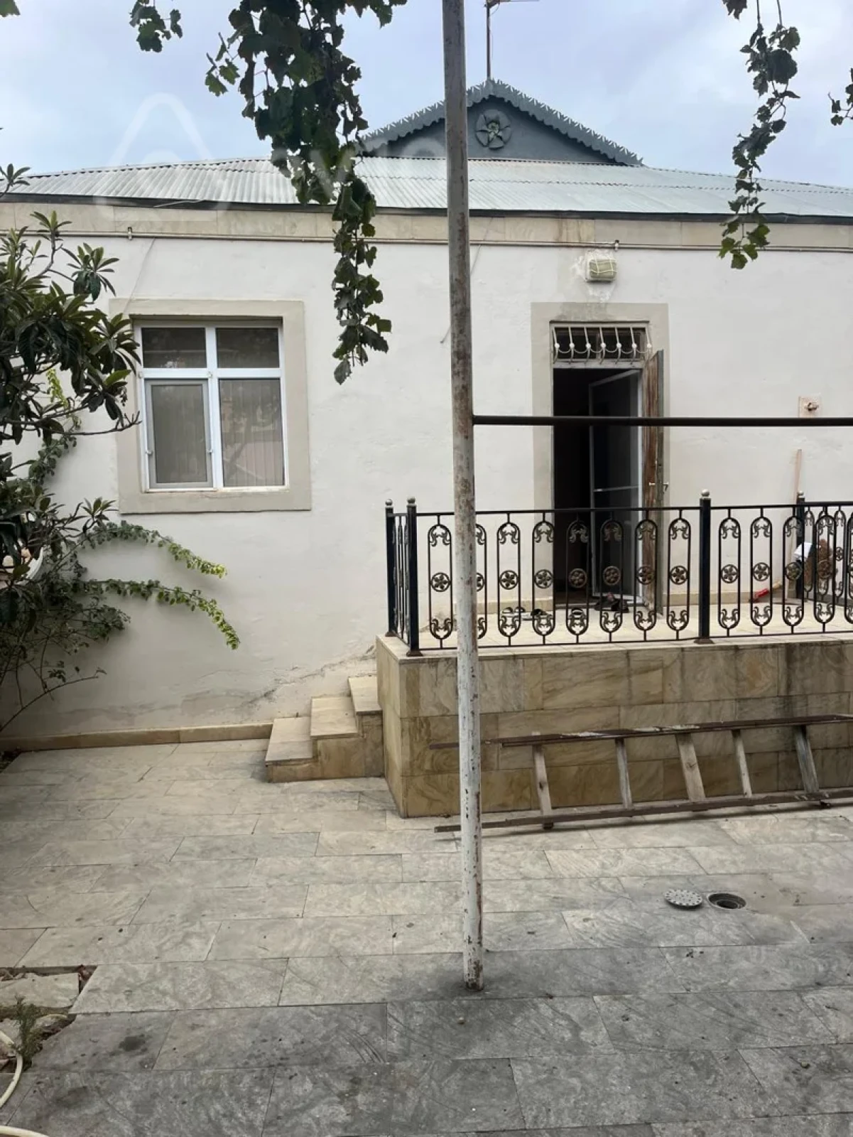 Satılır 4 otaqlı həyət evi 110 m²