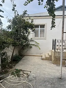 Satılır 4 otaqlı həyət evi 110 m²
