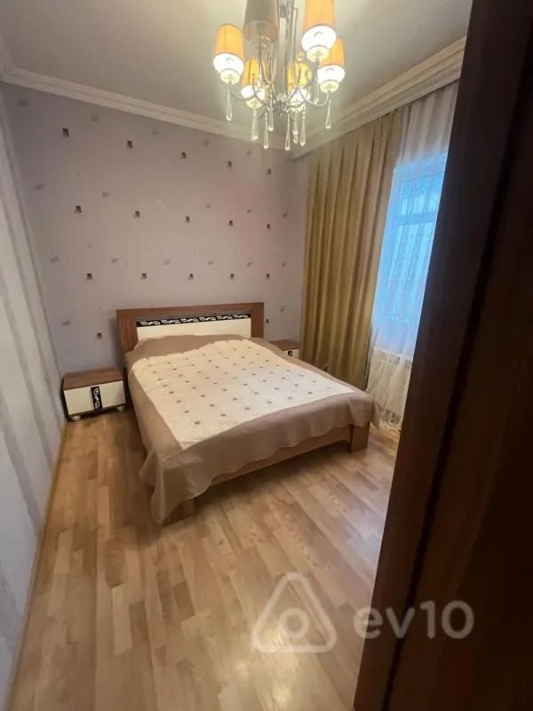 Satılır 4 otaqlı həyət evi 110 m²