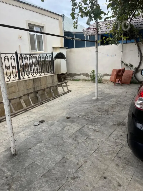 Satılır 4 otaqlı həyət evi 110 m²