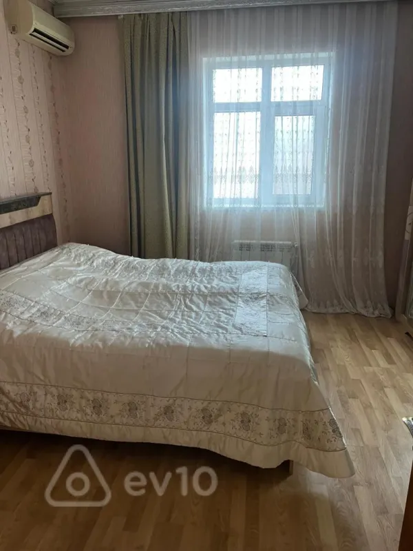 Satılır 4 otaqlı həyət evi 110 m²