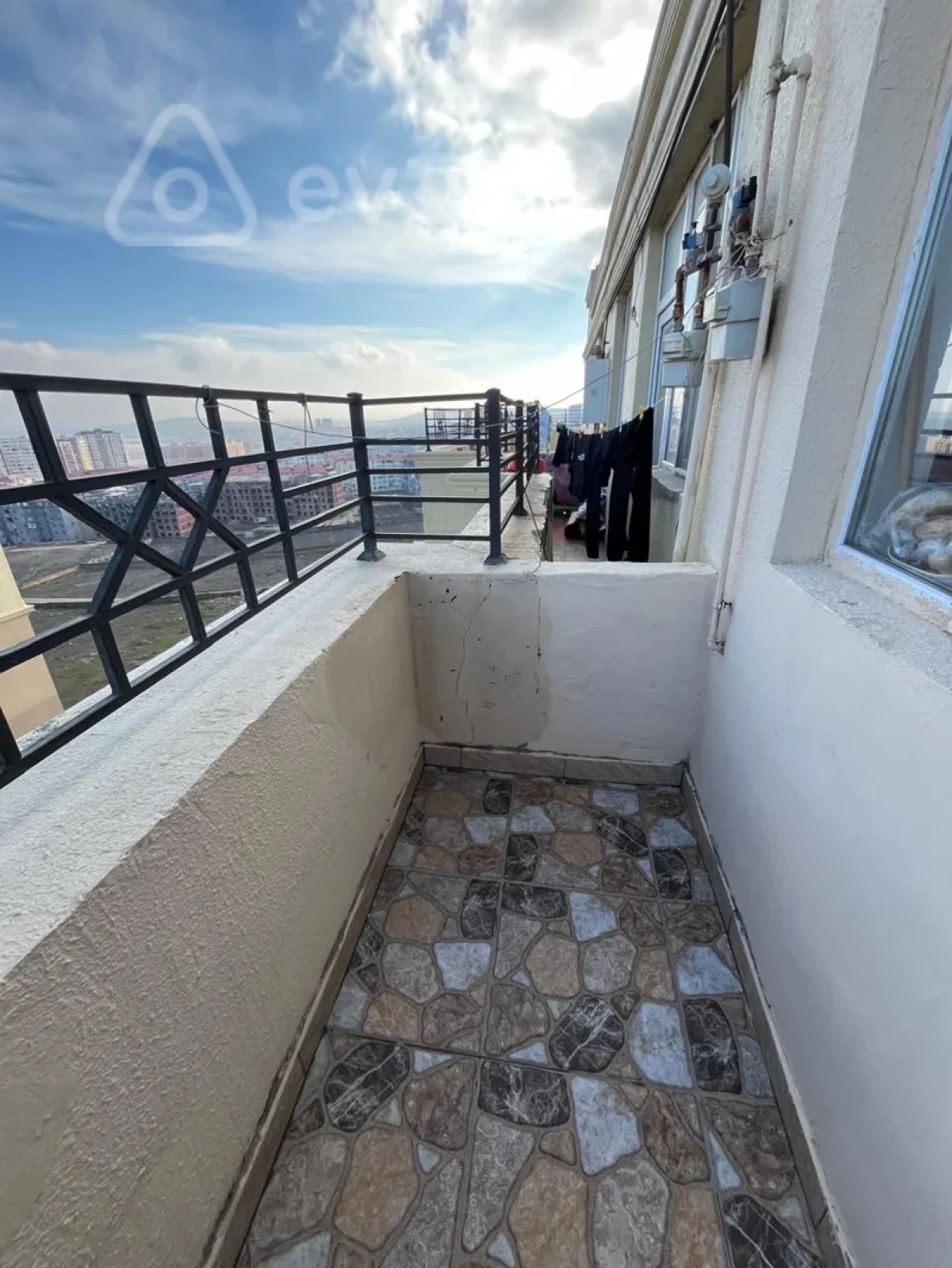 Satılır 2 otaqlı yeni tikili 66 m²