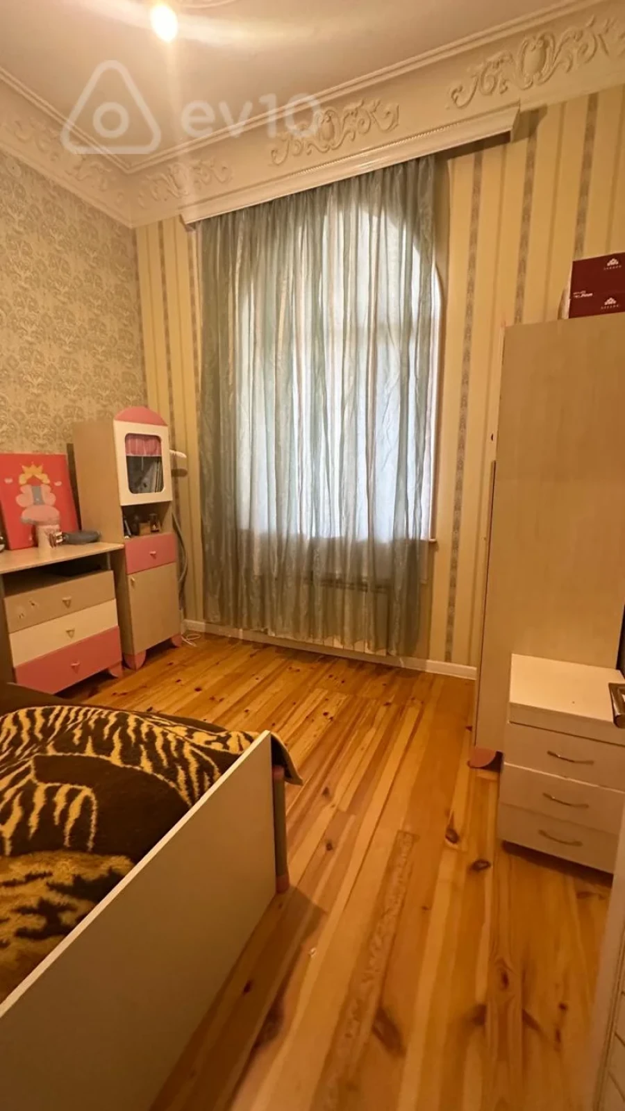 Kirayə verilir mənzil 350 m²