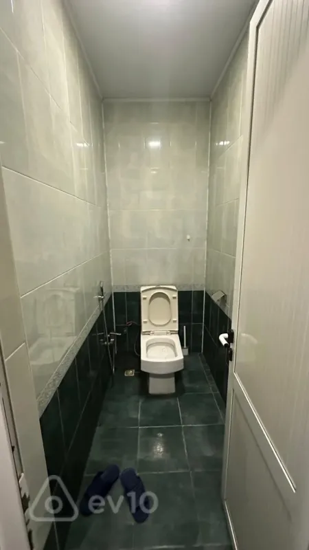 Kirayə verilir mənzil 350 m²