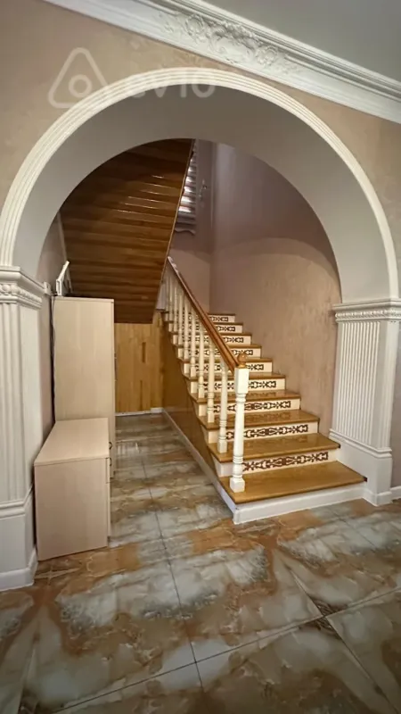 Kirayə verilir mənzil 350 m²