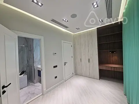 Kirayə verilir 4 otaqlı həyət evi 200 m²