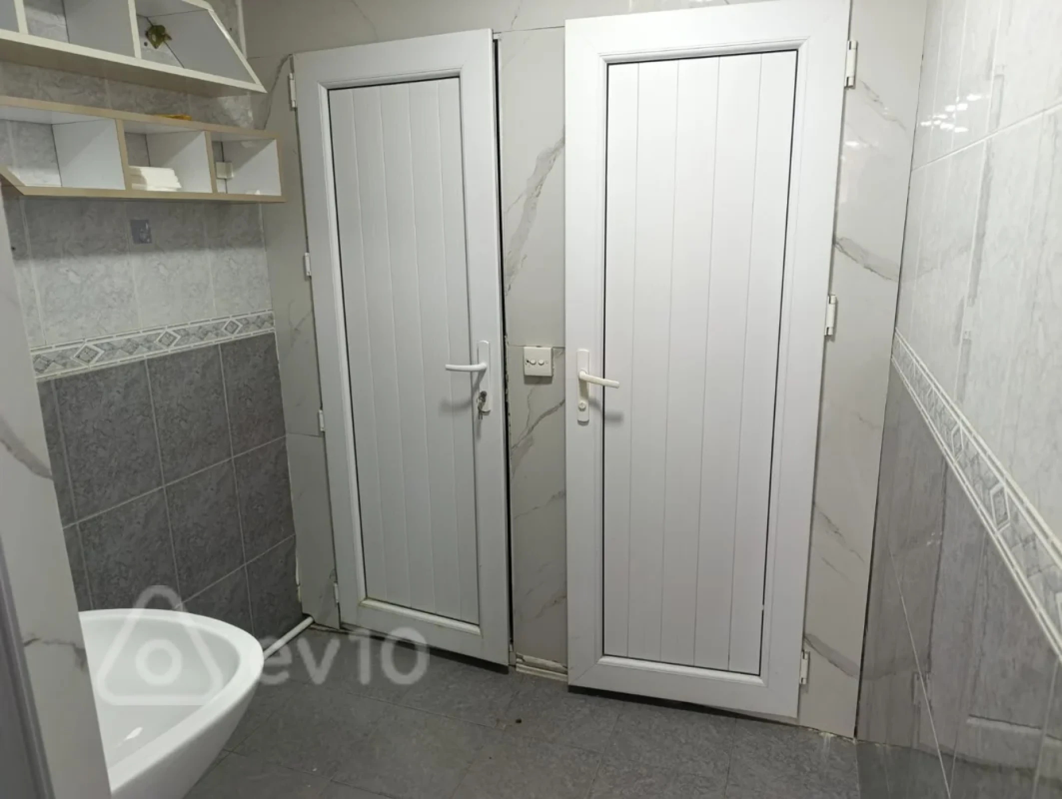 Kirayə verilir mənzil 135 m²