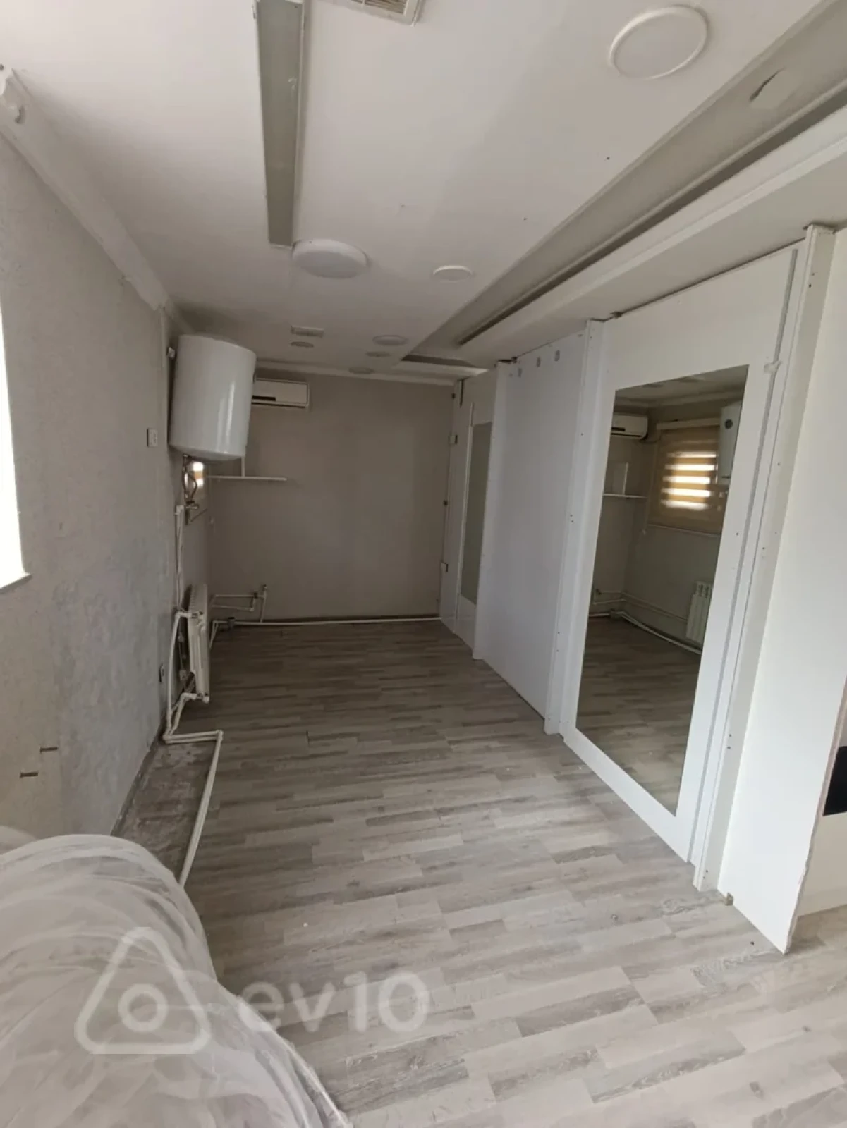 Kirayə verilir mənzil 135 m²