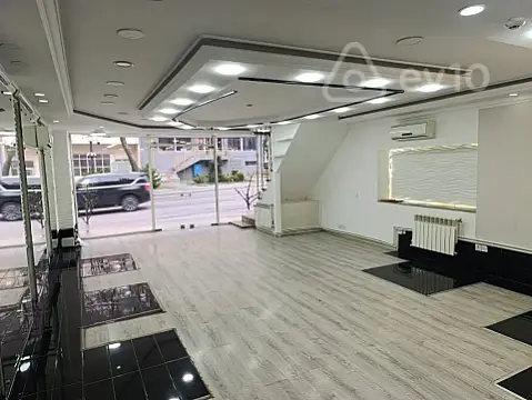 Kirayə verilir mənzil 135 m²