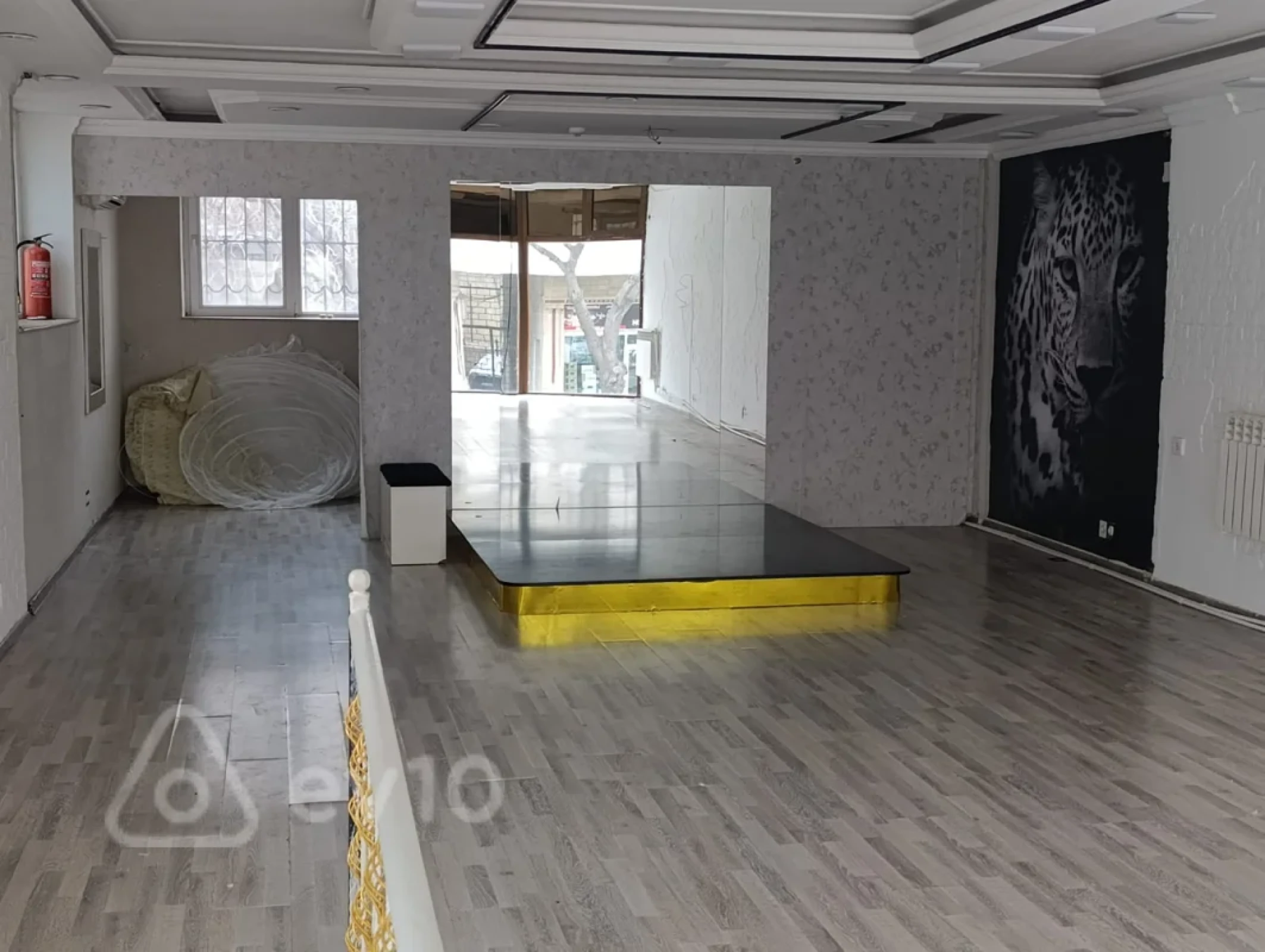 Kirayə verilir mənzil 135 m²