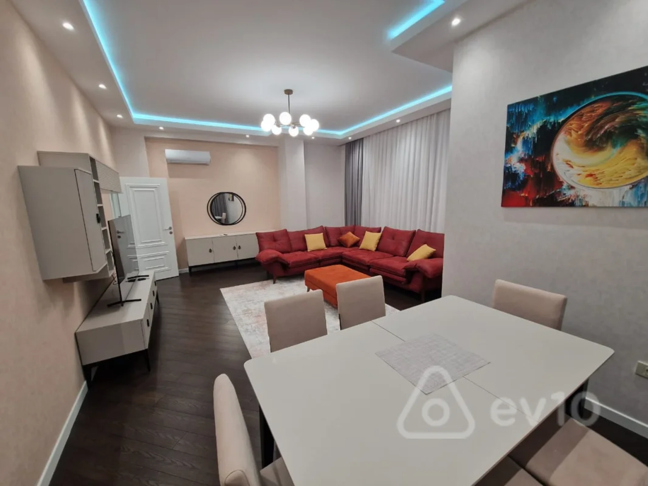 Kirayə verilir 3 otaqlı yeni tikili 130 m²